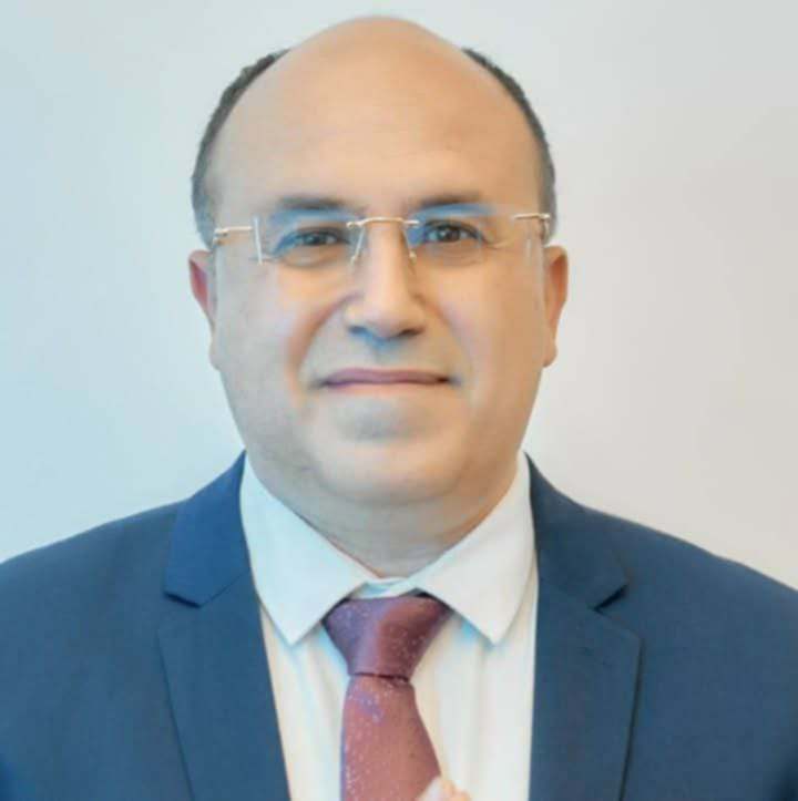 تألق أحد أبناء جامعة الزقازيق في مؤتمر ICEA حول الطاقة الأفريقية في القرن الأفريقي